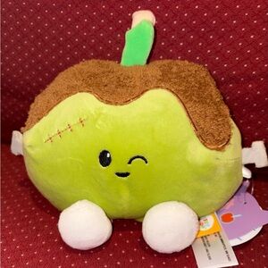 Gigglescape Caramel Apple - New with Tags